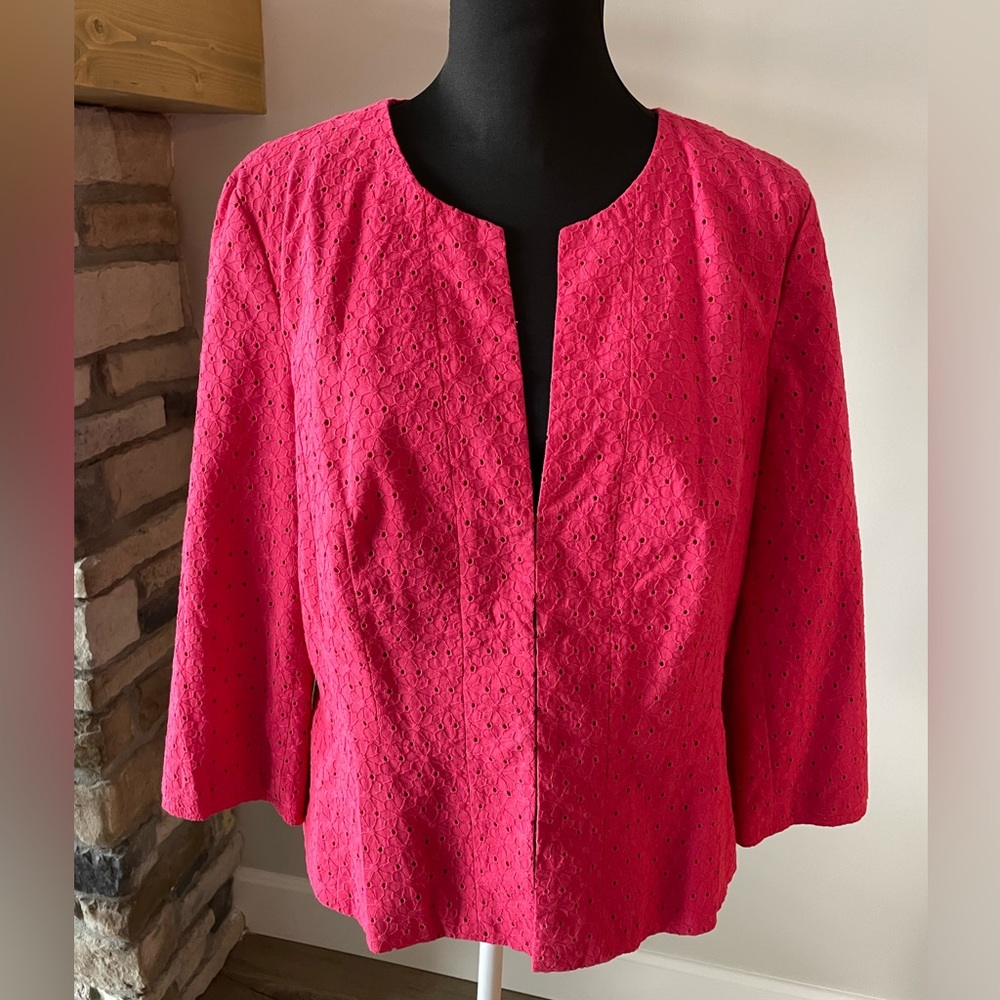 NWT White House, Black Market pink, eyelet jacket. 3/4 sleeves.
